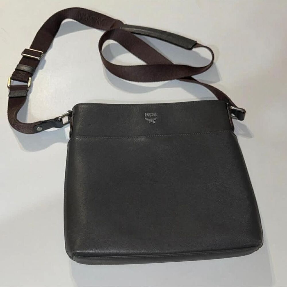 Mcm Women's Grey and Black Bag